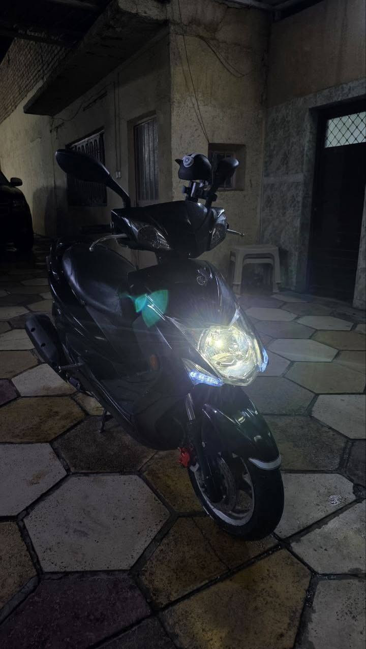 السلام عليكم دراجة للبيع
سكنس لد كوري 
نزول خطين
دبل اشارة
منظومة زنون
دراجة مجفتة تجفيت مظبوط مع الضمان
هاي صور الدراجة حلوة ونظيفة وباقي المواصفات معروفة
العنوان بغداد الكريعات 
السعر خاص الاستفسار على الرقم ***********
