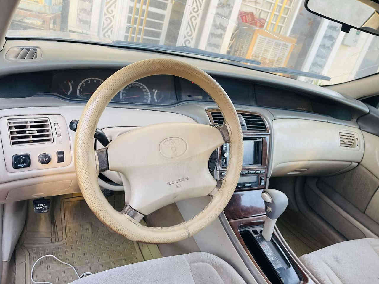 أفلون مديل 2000  رقم كركوك  وارد خليجي محرك 6 .3000كير محرك خير من الله  صرف بانزين صرف الصرف السني تنساها صدر تايرات كشانه كهرباء تبريد ثلج صبغ حزام  ضربه ب جاملغ الخلفي مكاني صلاح الدين الضلوعيه  سعر 75 
رقم ***********
