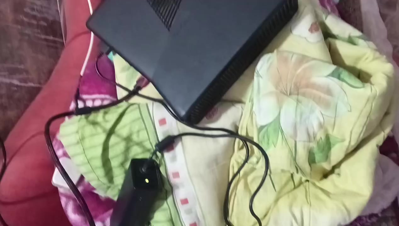 بوكس 360 مامفتوح غراضه اصليات كامله شغال بس مايحول عل شاشه سعر 50


**إذا كنت صاحب هذا الإعلان وتريد حذفه لأي سبب، رجاءا أرسل رسالة إلى الدعم الفني**