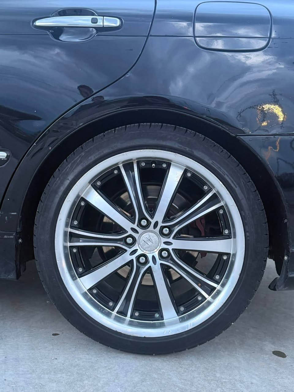 سەرەتا بەناوی خوودا 
شاهینە بڕاوە  
مەکینە ۱۸٠ گێڕ گەورە  🚘
2007 بەسمە ڕەساسی سڵاید ساج سوور کامل سپۆڕتی تۆمسە گێرو مەکینەو پشتو پێش بەشەرت کامل جایز کراو برێکی بەستراوەتەقەو ڕەقەو گشت گیانی بەشەرت چوار تایەو ویلی سپۆڕتی لۆکی لەژێرە دەرێو ناوی جوانە  ڕۆنی گێڕو مەکینەی تازە گۆڕاوە ✅
شوێن کۆیە 
٠۷۷۳۱۷٤٥۳٤۲
٠۷٥٠۳۱۹۷٥۷۹ كويسينجاك, أربيل
