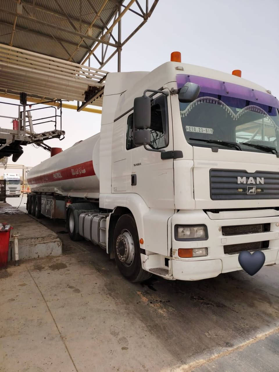 سلام عليكم مان للبيع 2001مكفوله كفاله عامه تخم تاير سياره كله رقم سليمانيه سياره جاهزه المكان ميسان للستفسار اتصال على الرقم ***********
