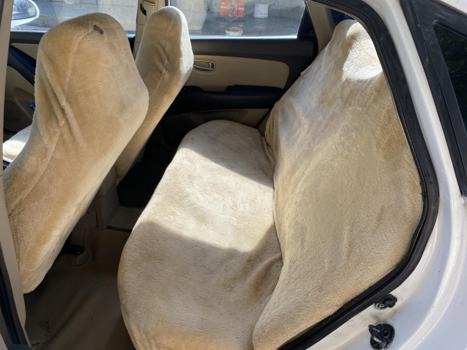 ئاڤانتی٢٠٠٦
مەکینە شانزە دکشن بەرز
کوشن جلد و هیتەر
سوکان ڤۆلیۆم
حاسەی دواوە
لایت ئۆتۆ
چوارتاییەی نوێ لە ژێرە
قەباغی دکشنی بۆ دانراوە
تاقم نۆزڵی تازە گۆڕدراوە
ئاوینە شەفت
هیتەری جامی دواوەی هەیە
جامی پێش و دوای هەڵگیراوەتەوە و دانراوە ئاونادات
گێڕ و مەکینەی بەشەرت
سەقفی بێ بۆیاغە و بەشەرتە یەک دوو جێگەی بچووکی بۆیاغەکەی کەمێ لێ بۆتەوە
پێش و پشتی کەپسە

سعرەکەشی ٤٩گەڵا و موعامەلەیەکی زۆر زۆر زۆر کەم
***********
