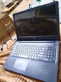 Dell • كور i5 ج7 • ٢٥٦SSD