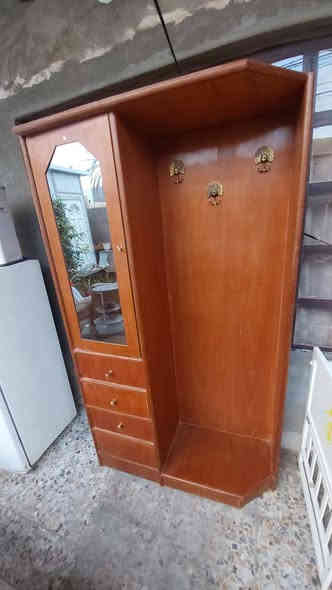 ميز طعام جديد السعر125
ثلاجه ارجلك14قدم السعر125
أوفن السعر25
زاويه ملابس السعر25
سرير طفل جديد مع دوشك السعر 40
مگنسه احمر السعر25
مگنسه اخضر كنس وتنشيف السعر30
***********
***********
