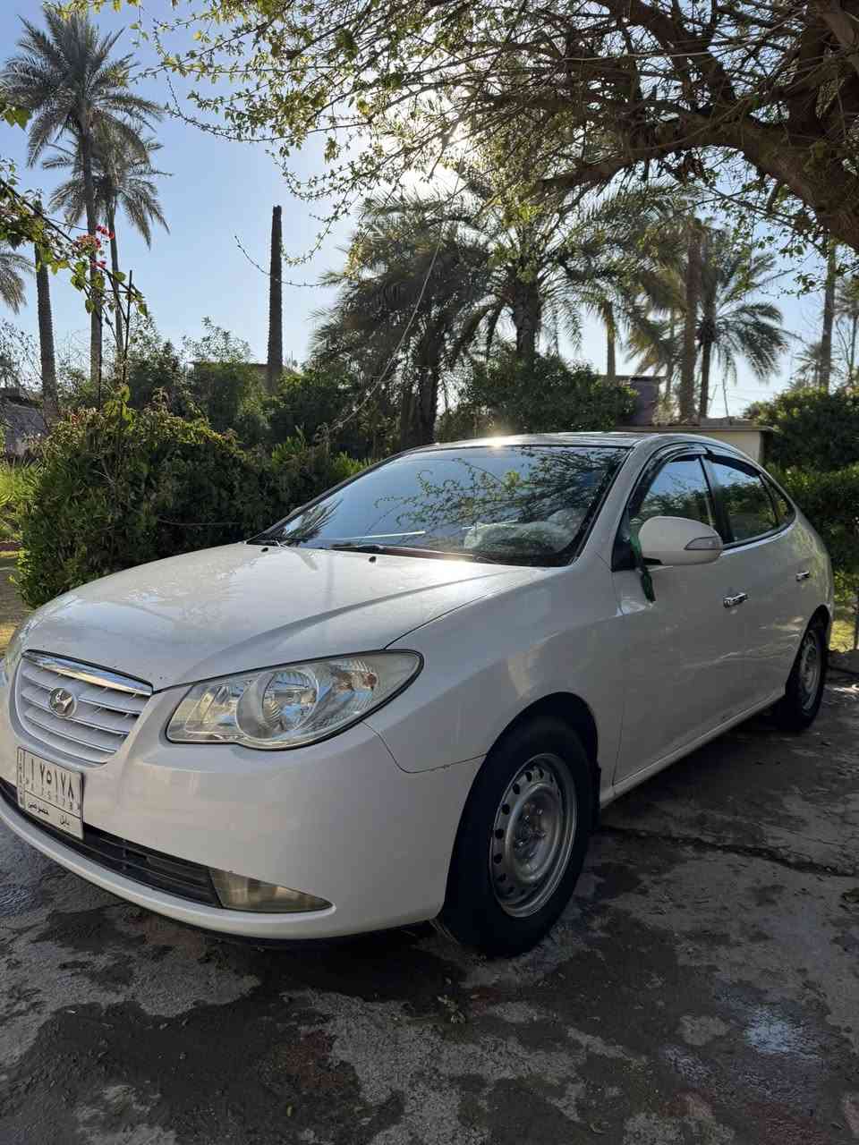 2011خليجي
1600 مكينه 
حداديه تخم تاير
تبريد عوزه بس غاز
سنويه لل28 
مصبوغه حزام بدون ضربه قويه
ترايك وين ميعجبك مكان السياره كربلاء 
الحسينيه 96 وبيه مجال حك جيتك
***********
