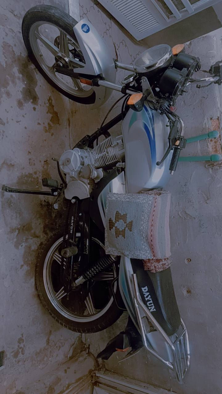 سلام عليكم دراجه البيع موديل 2021 سنويه رقم كربلاء سعر واحد وستميه ,1600 الانتصار رقم ***********
