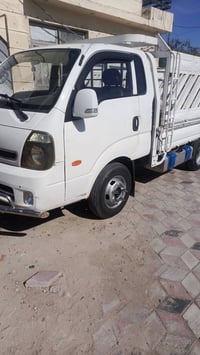 عندي كيا فحل مسكر 2012 كير ومكينة مكفولات طك كارتون تبريد ثلج تخم تاير...