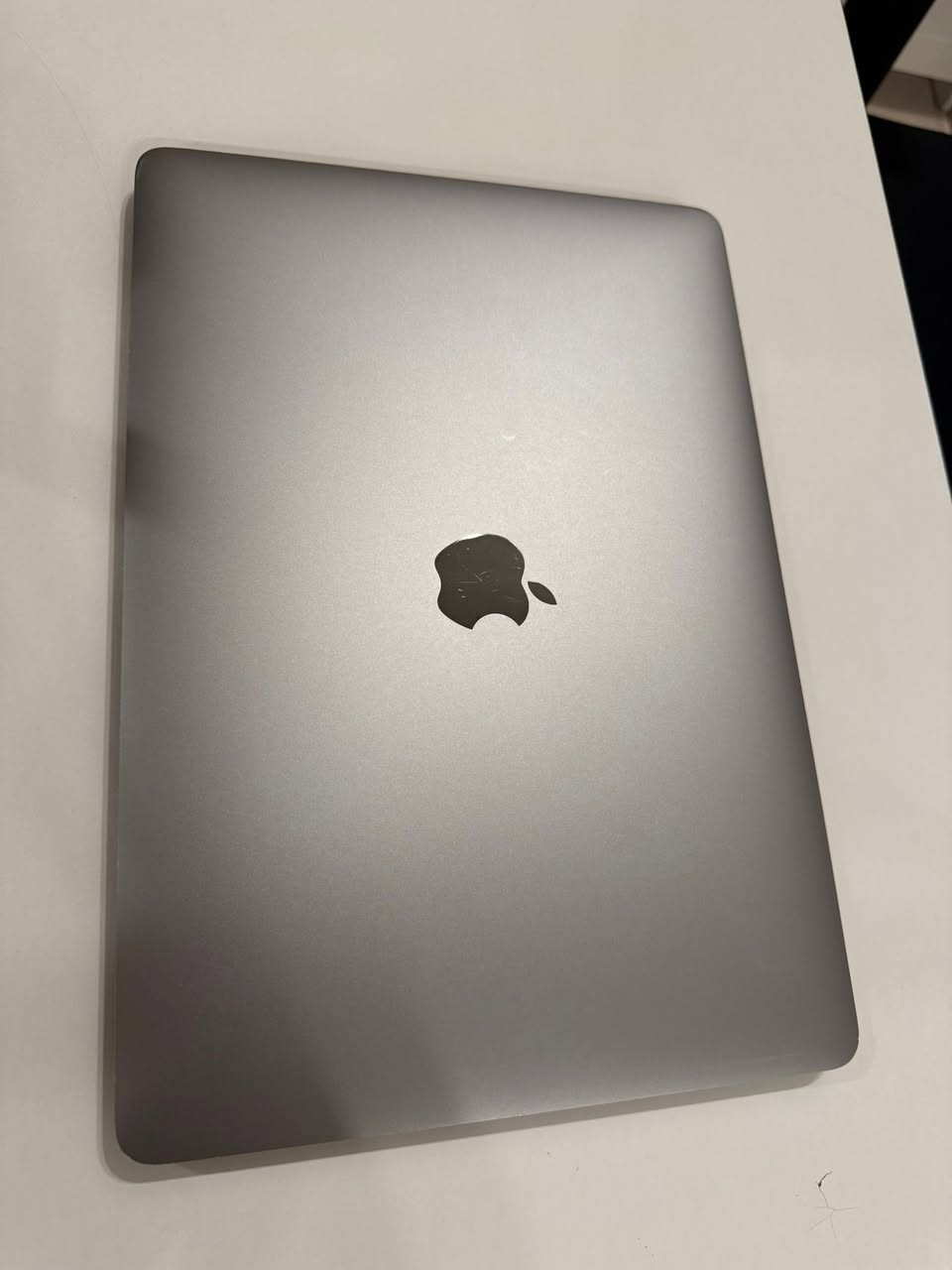 Macbook Pro 2022 13"
CPU M2
RAM 8GB
Storage 256GB
Battery life 69%
Battery Cycles 270

السعر 950 الف
مكاني بغداد المنصور
واتساب ***********
