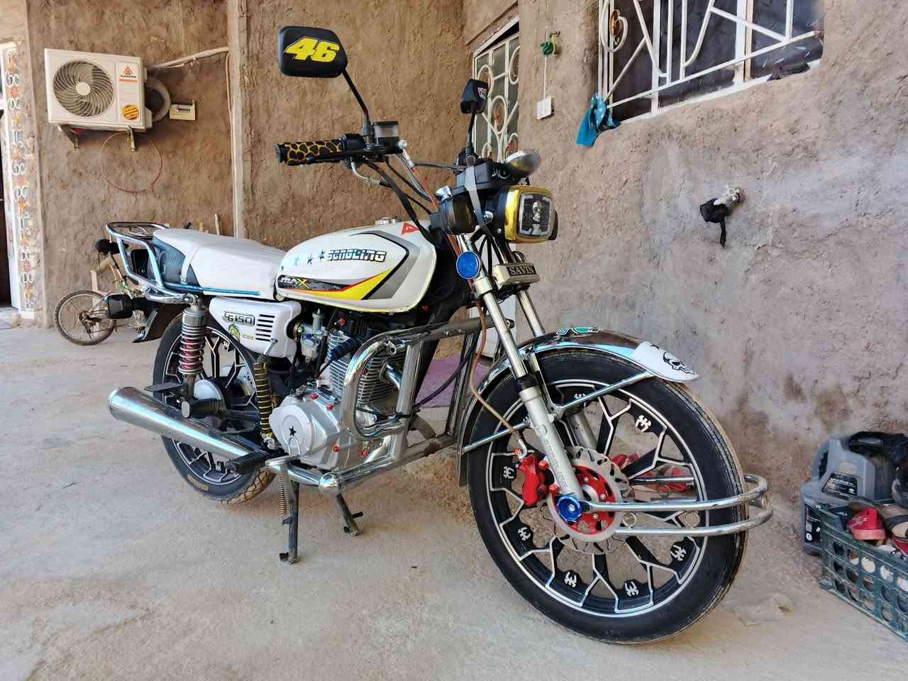 للبيع ايراني 2024 بدون اوراق موطور حال نضيف مكان حديثه بروانه سعر 730 وبي مجال للشراي يرهم مراوس باقل ***********
