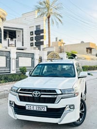 للبيع لاندكروز 2009 محدث داخل وخارج 2021 رقم بغداد بسمي هزه وفحص جديده...