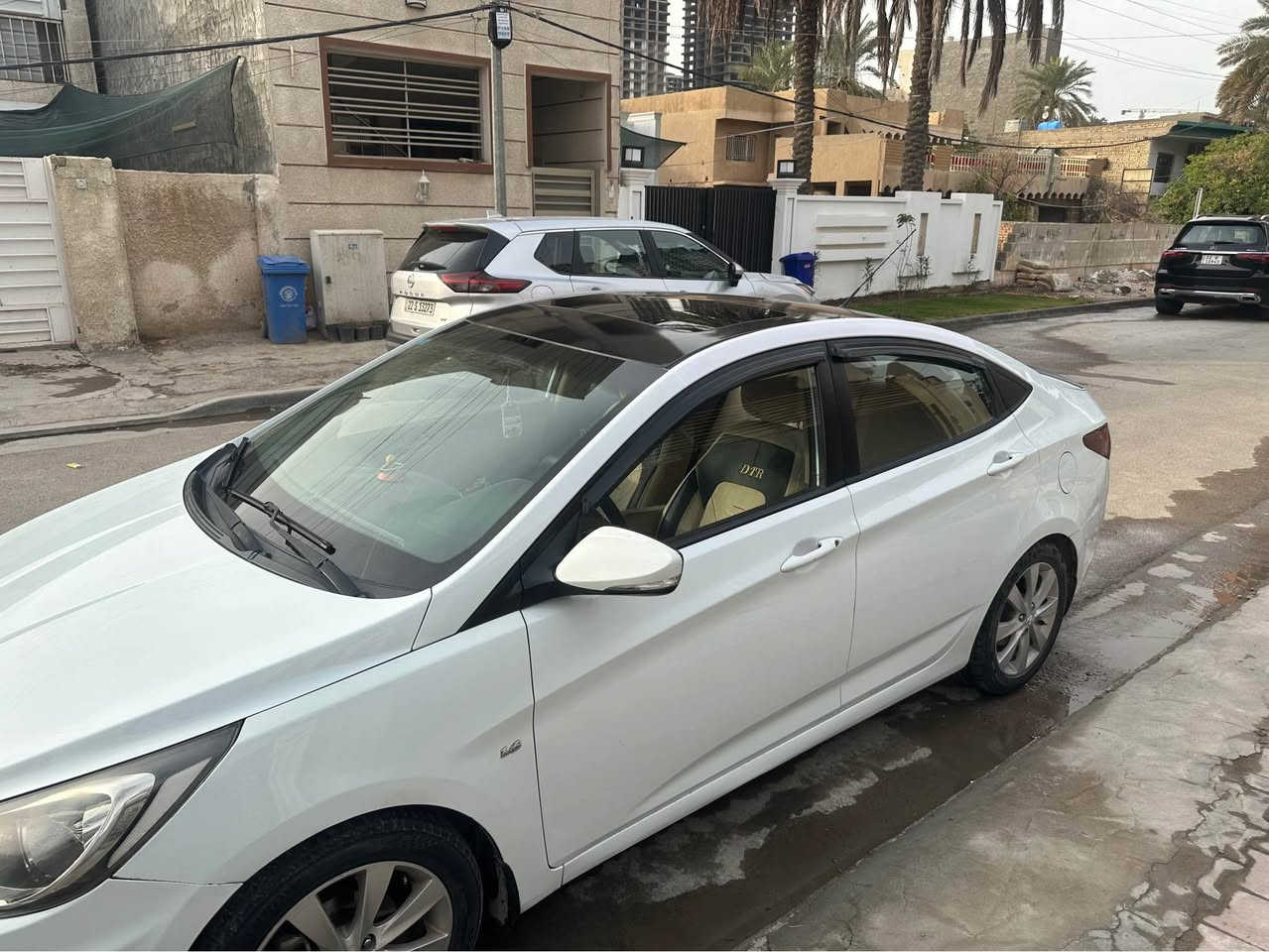 السلام عليكم
هيونداي اكسنت 2011 خليجي

محرك 1600

السياره نظيفه جدا مناقصها شي

رقم جديد تحويل مباشر  بأسمي

 منظومه تبريد كامله جديده

تلبيس داخل بيجي واسود جديد

بيها قطعتين صبغ وباردات موضحه بالسونار 

السياره مكشره صبغ بالقماره وشويه بالتكمه مغلفها فابلون اسود والصور قبل التغليف موجوده
معروف الكوري الابيض كله يشلع الصبغ 
مكان السياره بغداد الكرخ 

رقم تلفون : 9 5 1 4 5 4 3 0 9 7 0  وبي واتس اب
سعرها : 89 وبيها مجال منختلف ان شاء الله 

‏رجاءاً فقد الي يشتري يتواصل على الرقم وبيك خير وتدلل بغداد, العراق
