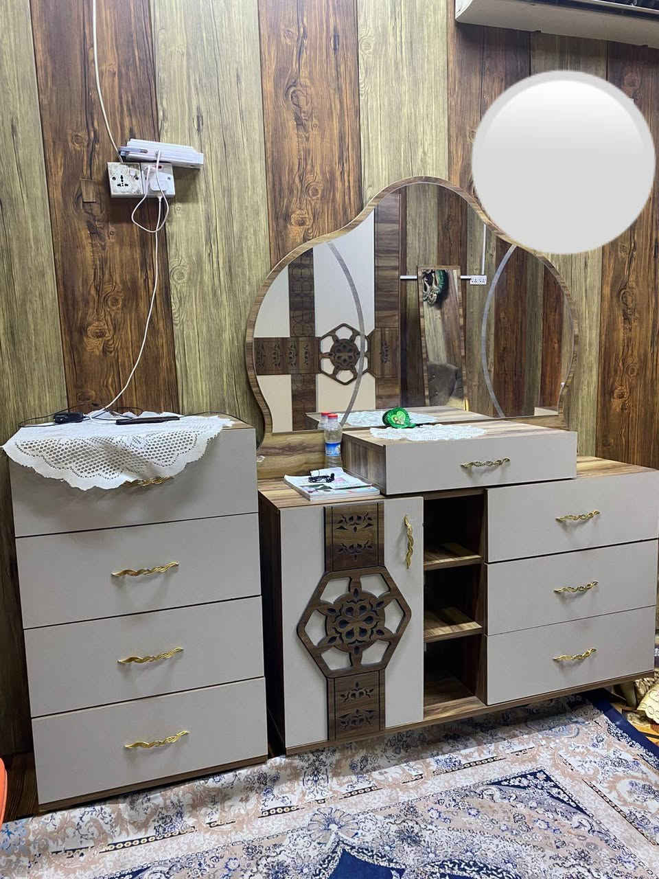 غرفه نضيفه 9قطع لبيع مكاني بصره جبيله ***********
