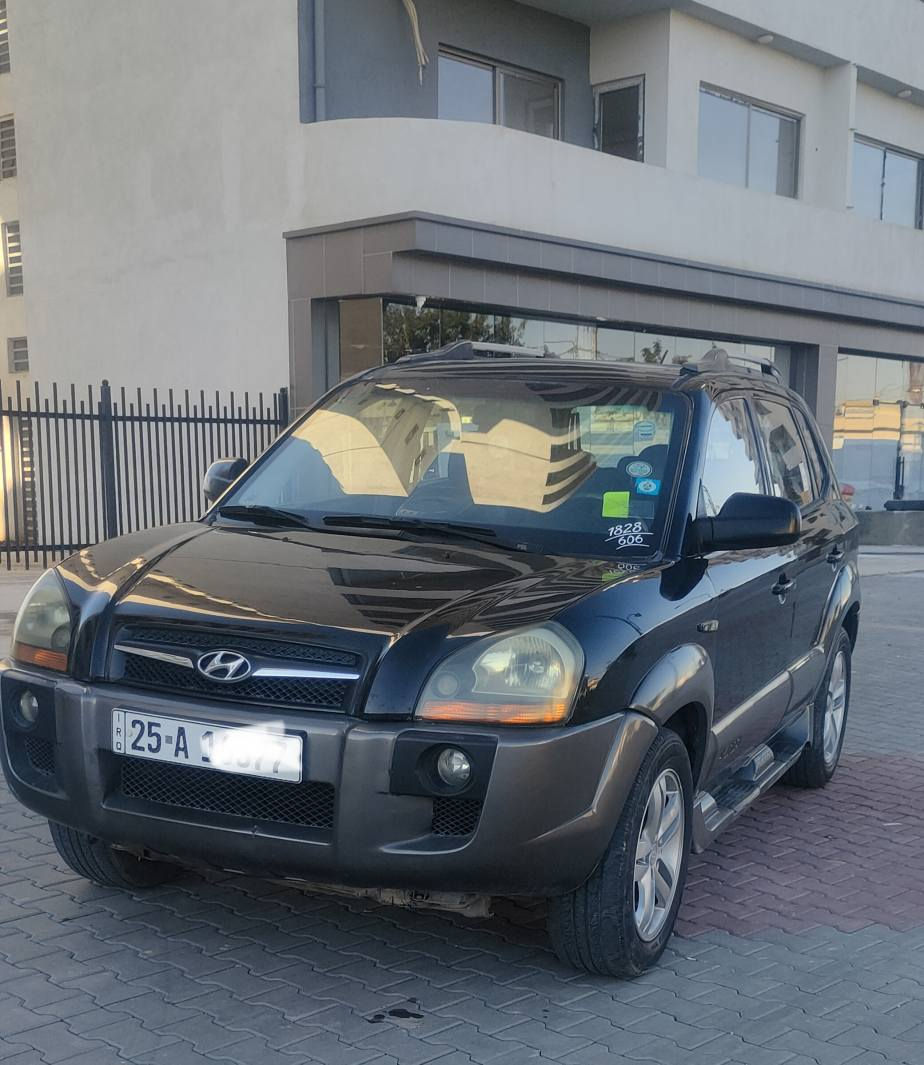 للبيع هونداي توسان 2009
رقم كركوك مشروع وطني لغاية 2027
دفتر بنزين بي 
تبريد وتدفئة شغال 
گيراوتماتيك
سلايت وكشن جلد 
محرك20بي بخار
سيارة صبغ عام واكع عليها قمرية
بچم وخلفي كبس
سيارة مابي ضربة وضرر
فقط معجون بالسقف اثر التصفيات بدون دواخل 
شرط التحويل والوكالة والغرامات كاتب التفاصيل كلها شراي خابر 
السعر (83) ورقة وبي مجال بسيط مكان كركوك 
0775 520 21 05 كركوك, العراق
