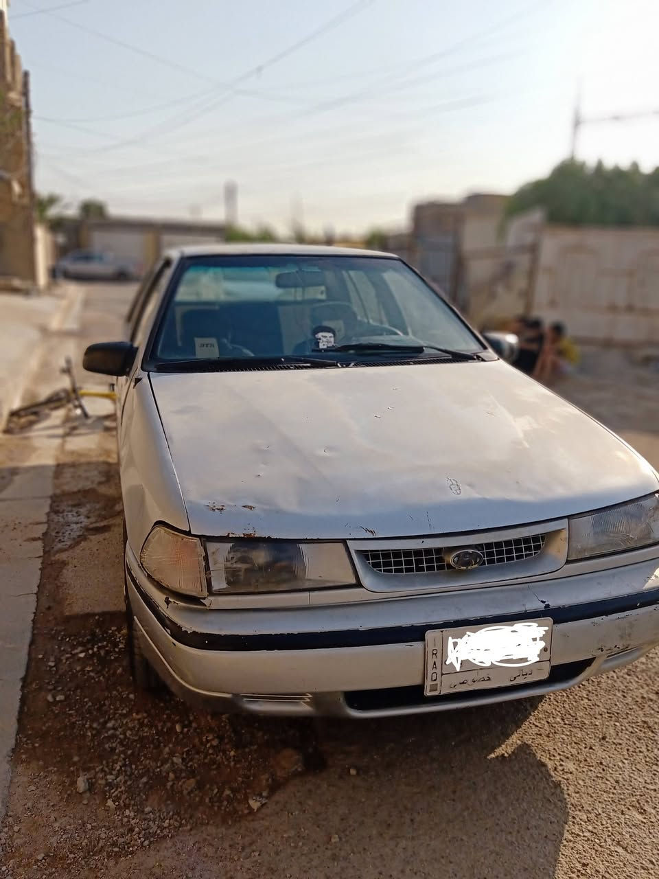 لام عليكم سياراه هونداي اكسنت موديل1992 سياره جاهزا حداديه صدر تخم تايرات4  كهربائيات كلها شغاله اشاير ما اشاير هورنات سياره صلاوات مابيها نقص بس تبريد وسياره لا تبخير ولاتنقيص سعر(37)وبيها مجال ملاحضه سياره بسمي رقم الماني دياله خصوصي ومكاني بغداد مدينه الصدر قرب سوق الكياره***********متواجد وتساب
