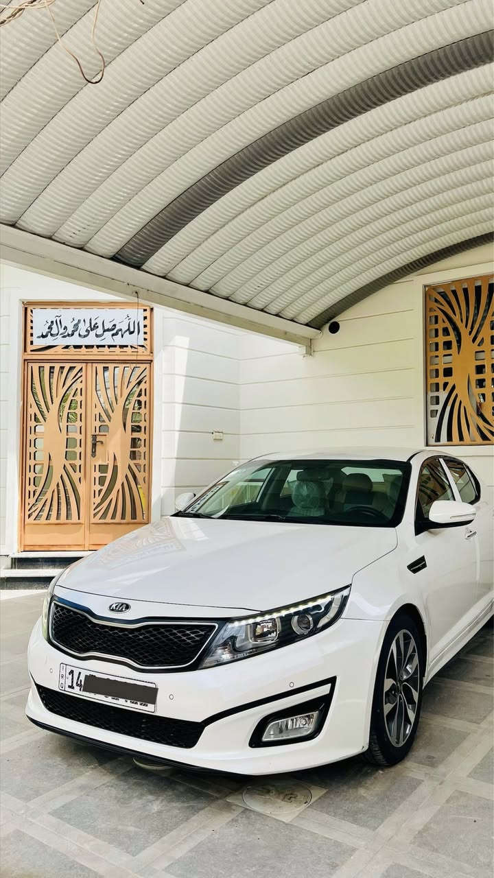 للبيع كيا اوبتيما 2014 شكل 2015  خليجي وكاله الدوليه
السياره مكفوله كفاله عامه من الدعاميه للدعاميه كفاله عدا مكان واحد بارد 

بدون صبغ بدون فتح بدون تبديل 

مواصفات:

‏1_مكينة 2400 دوش بلادي

‏‎2_  رقم بصره دولي تحويل مباشر سنويه ل2030

‏‎3_تبريد قطعتين منفصل 

4_ستيرن شكل D رياضي sport 

5_شفتات بل ستيرن وفول تحكم

6_كشنات جلد مغلفه درجه اولى 

7_حساس امامي خلفي 

8_لد امامي خلفي ليزر

9_انظمة قيادة  عدد 3 ايكو سبورت اعتيادي 

10_‏حساس اطارات 

‏‎11_شاشة وكامره خلفيه

سياره جديده وبدون كل نقص تخم تاير جديد حداده جديده

مكاني بصره ***********
