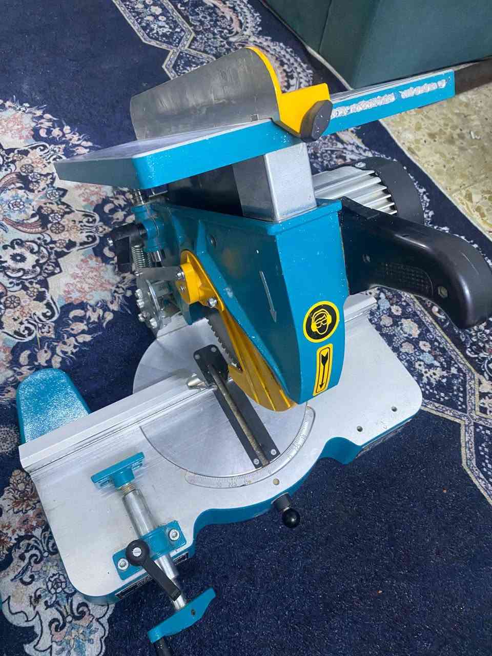 السلام عليكم كتر وثاقبه للبيع استعمال قليل اخو الجديد  السعر ٨٠٠ ثنيناتهن
مكاني بغداد لبياع


**إذا كنت صاحب هذا الإعلان وتريد حذفه لأي سبب، رجاءا أرسل رسالة إلى الدعم الفني**