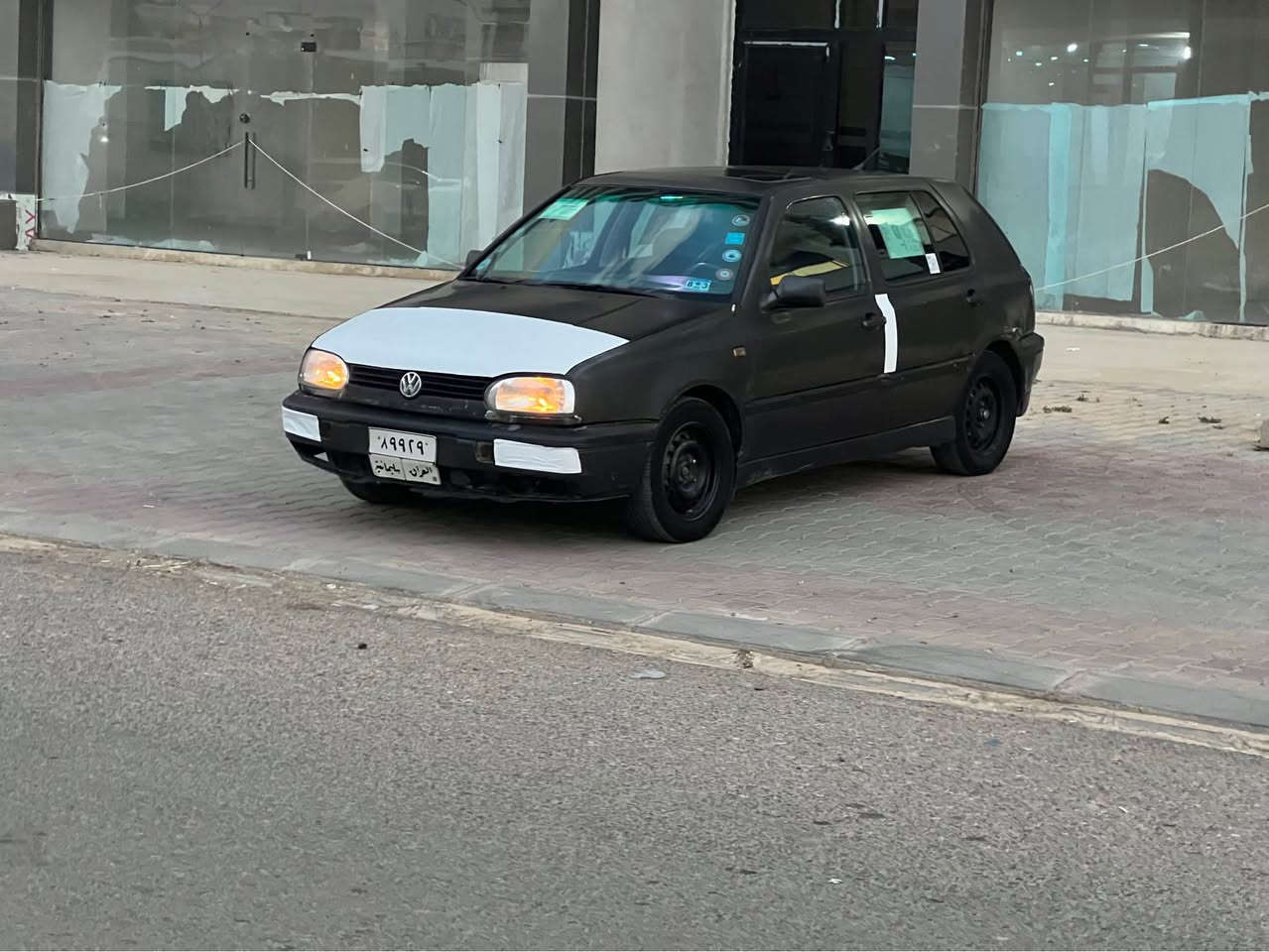 السلام عليكم للبيع كولف نفخ موديل 1992
كير اوتماتيك سلايت قفل مركزي جامات كهربائي
رقم سلمانيه منتهي شرط التحويل و الوكاله 
تبريد كوله كامل بس مايشتغول محرك مضبوط كير مضبوط كهربائيات بالشرط صدر امامي خلفي شرط السعر 31بي مجال قليل *********** كركوك, العراق
