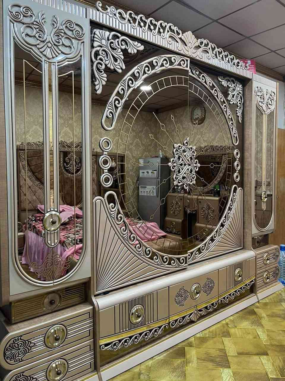 غرفه تركيه للبيع السعر 2 مليون وبيها مجال
رقم الهاتف ***********
