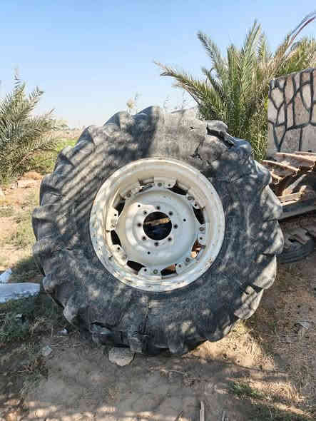 زوج ويل حجم ٣٨ مع تاير واحد نضيف
الاستفسار فقط ع رقم    ***********
