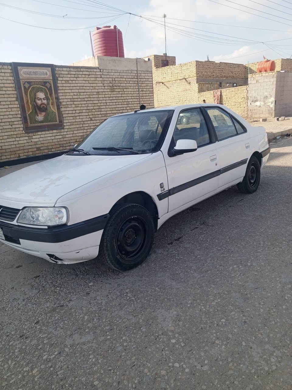 بيجؤؤ موديل 14//سياره مكفولة من الضربه والمعجون. كير مكينه كفاله كهربائيات حداديه تخم تاير كله شغاله سنويه ال 28 سياره جاهزة مال جناي السعر 👈.  28. وبيها مجال قليل العنوان العمارة 🦅 مكلف بنشر شراي تصل علا صاحبه 📞***********
