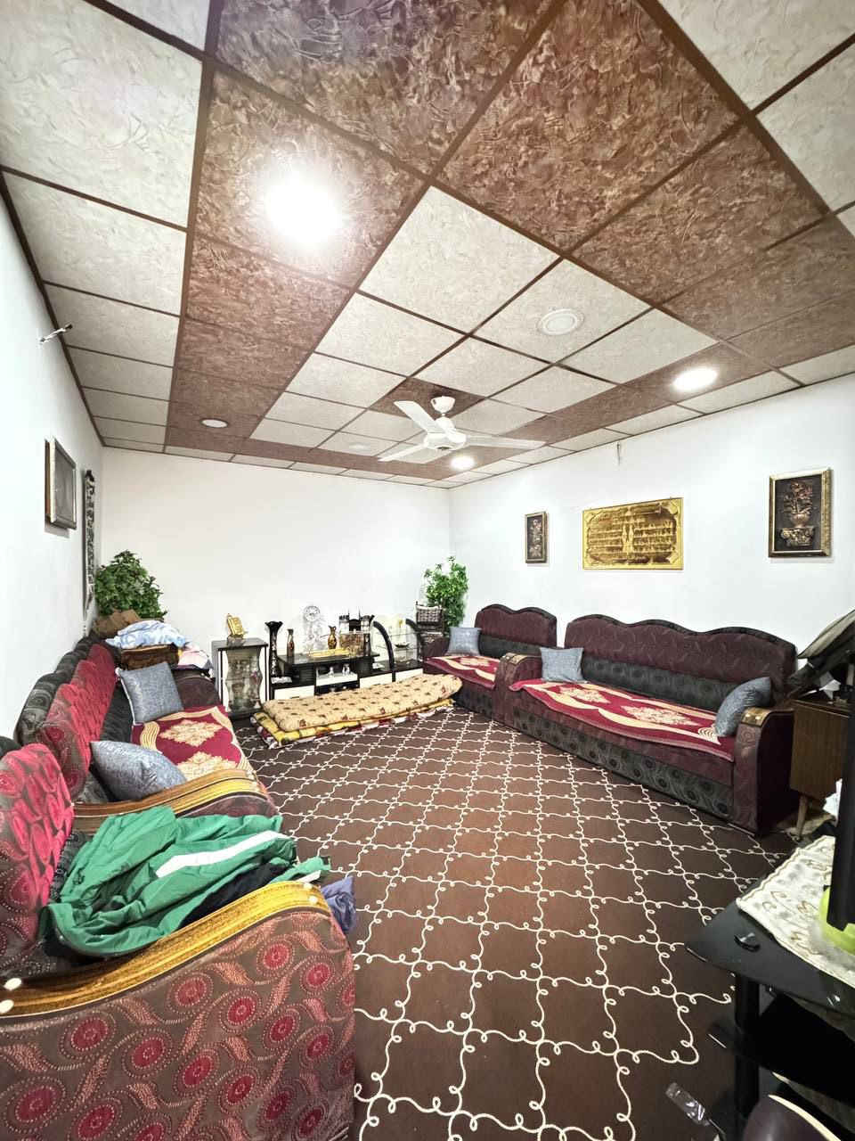 دار للبيع الموصل حي الرفاق مساحه 233 متر واجهه 10 مت. طابقين

سعر340  مليون 

 للإستفسار مراجعة المكتب او الاتصال على الأرقام التالية   عمار العبيدي   

***********

*********** واتساب

  ايمن   

 ‏‪0750 214 4093‬‏    ‏

‏‪0775 630 2993‬‏ واتساب 

ابو سند 

‭0 775 714 2899‬

عنوان المكتب حي النور سايدين دانية ماركت مقابل افران الرائد   #الرواسي_للعقار
