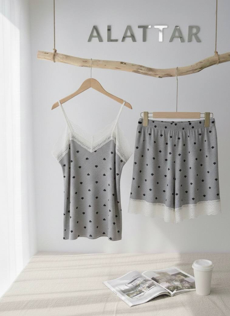 @@.جديدنا@@
                            توفر
                ❤️  تراك وأتك نسائي❤️
                           زبده
                ❤️‍🔥  خامة ناعمة ❤️‍🔥
             🌺🌺  نقشات متنوعة🌺🌺
العنوان /النجف/بنات الحسن (ع)/شارع الأطباء/قرب عيادة ام البنين(ع) للاسنان ؛للحجز والاستفسار مراسلة الصفحة أو  مراسلتنا واتساب على الرقم (***********.)
