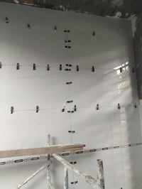 خلفه البخ سيراميك بكفت نواعه درجة وله  بسعار مناسبه ٠٧٧٢١٥٦٠٥٣١