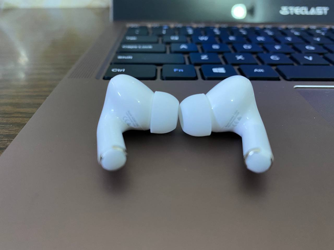 ايربود برو  الجيل الثالث
كيبل شحن ايفون وياهة ملحقات وكلشي كامل 
سعرة 20 الف ومجالهة بسيط 
مكاني الفلكة مال حي النصر 
تفصل خاص


**إذا كنت صاحب هذا الإعلان وتريد حذفه لأي سبب، رجاءا أرسل رسالة إلى الدعم الفني**