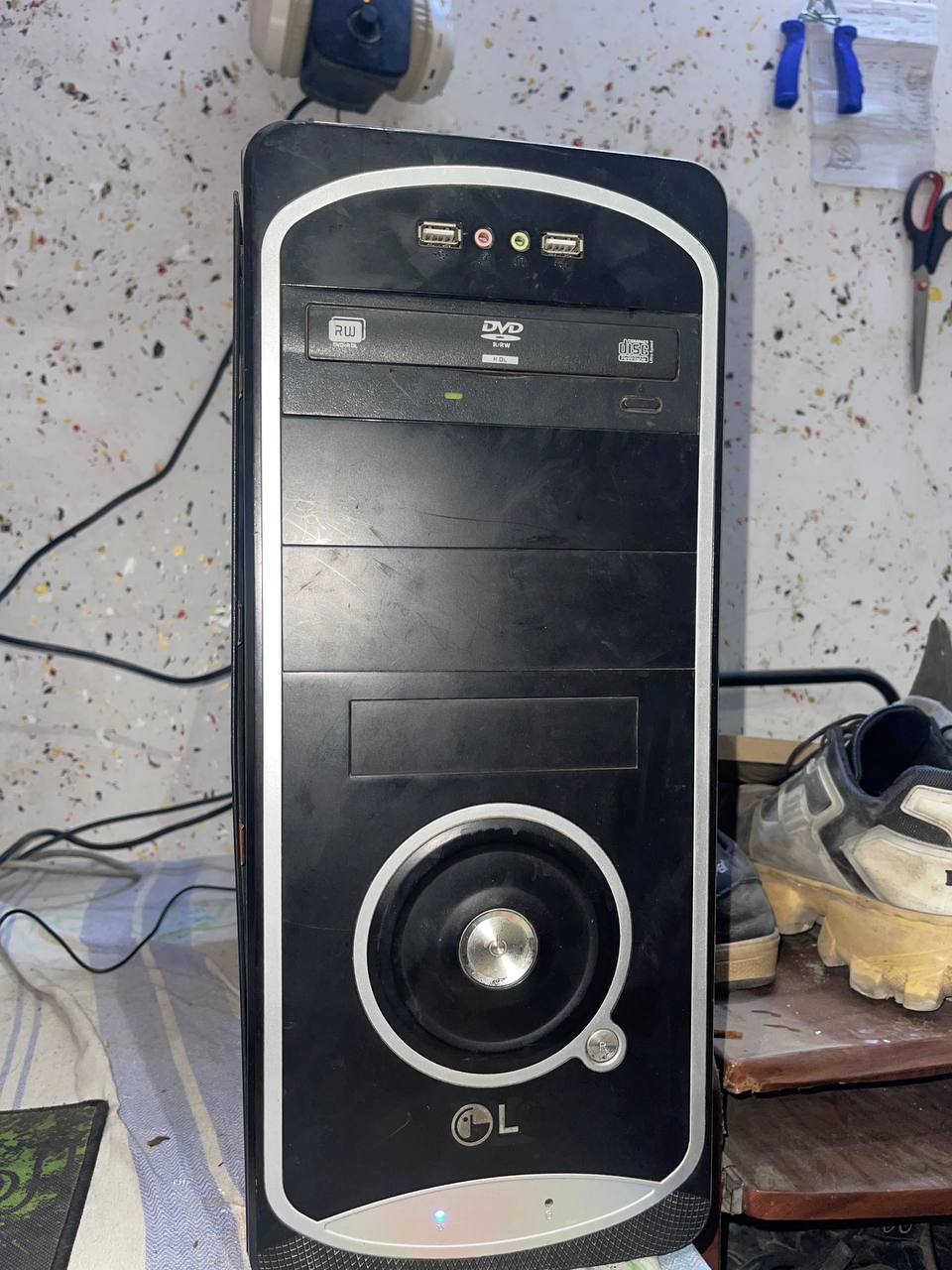 سلام عليكم 

حاسبه للبيع كامله

سعره 70الف و بيه مجال 

مكان الشعب 

لاستفسار *********** واتساب فقط

مكلف بل نشر تحياتي
