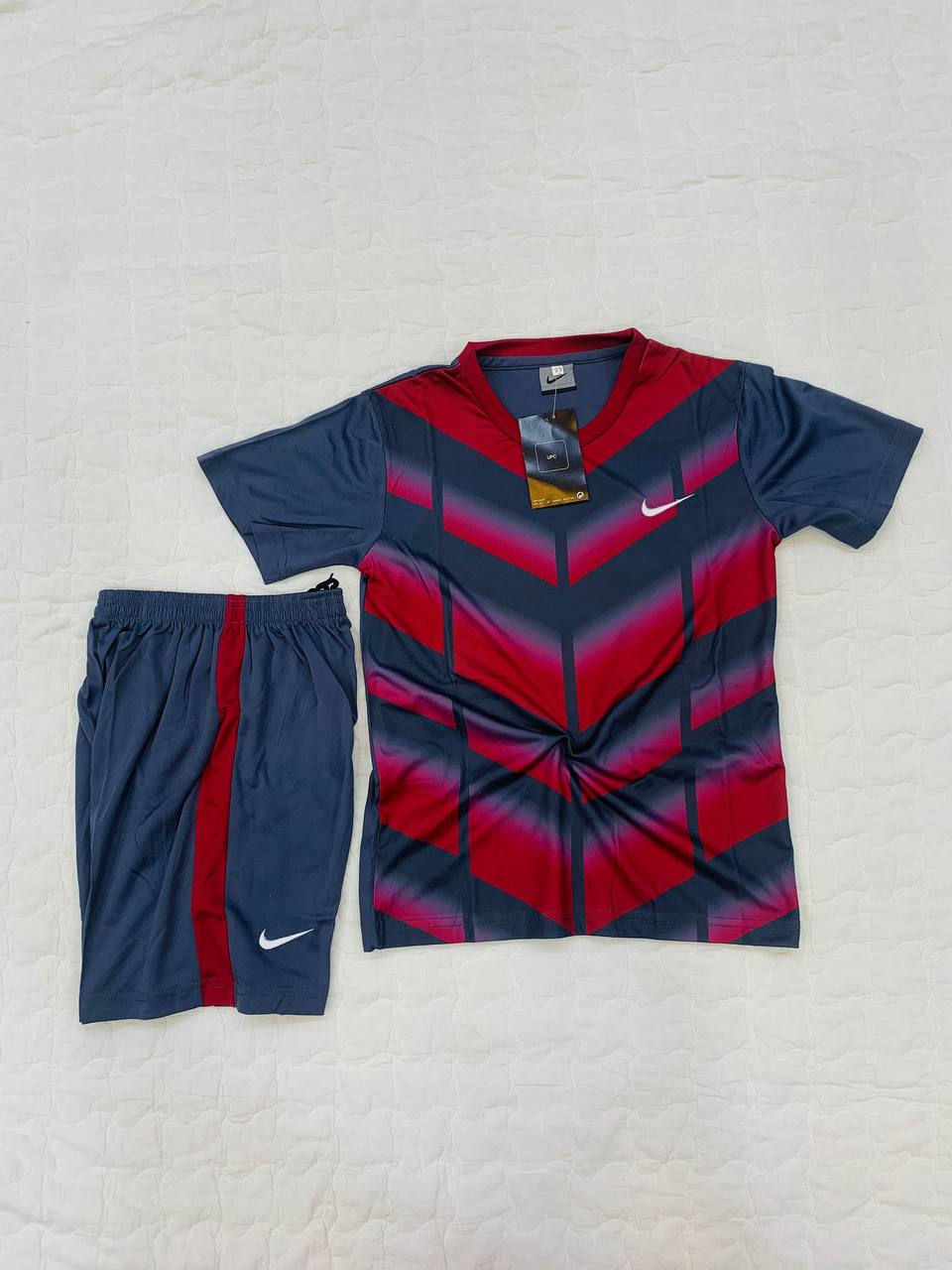 السلام عليكم 
✨عرض خاص✨
دريس (براعم) من الاول ابتدائي الى الخامس ابتدائي توجد اعداد كبيرة (14 لون ومديل) .

القطعة 3,500 دينار


**إذا كنت صاحب هذا الإعلان وتريد حذفه لأي سبب، رجاءا أرسل رسالة إلى الدعم الفني**