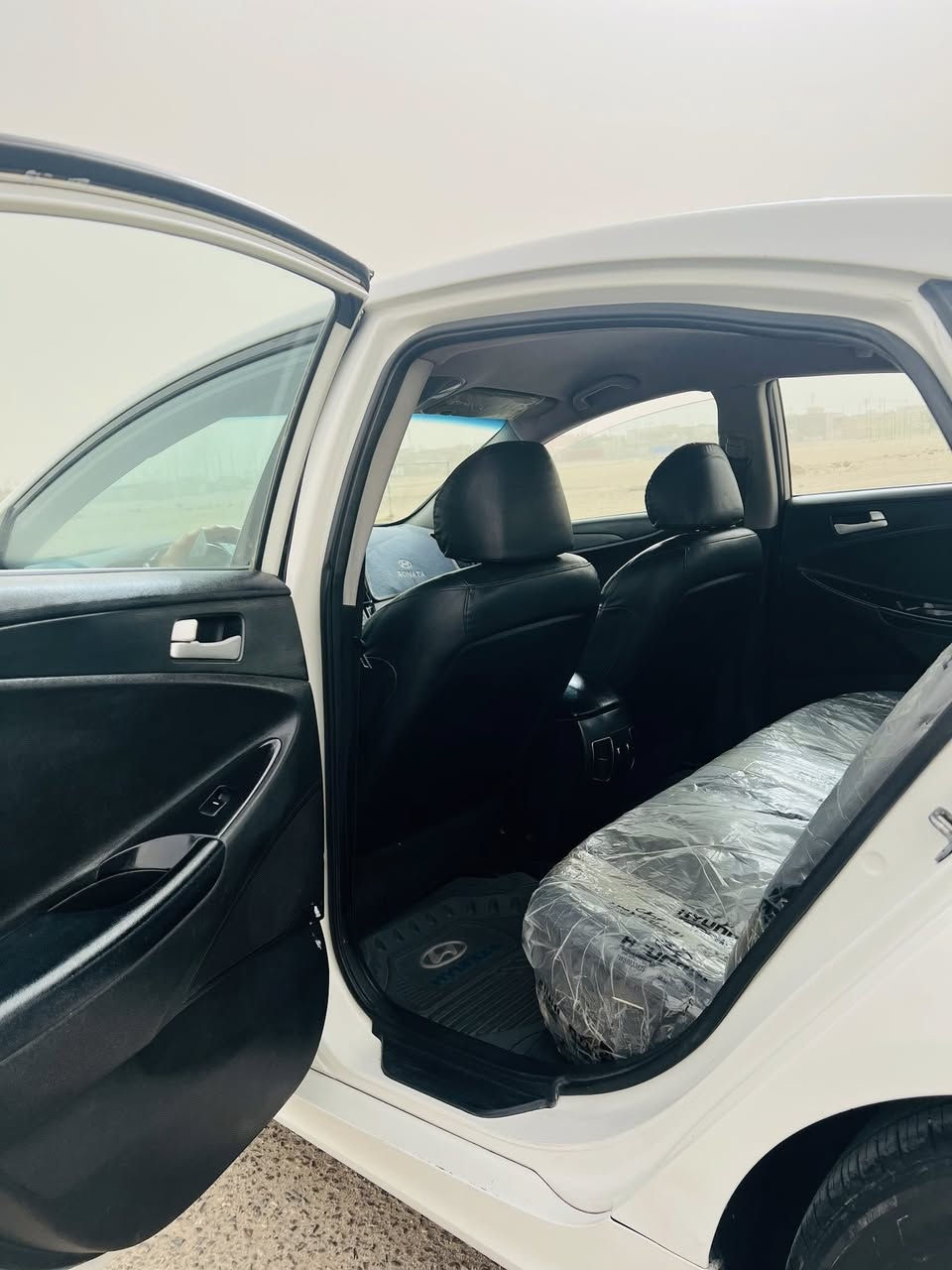 سلام وعليكم سوناته وارد كوري مديل 11 سياره كفاله من ضربه وتبديل بيه قطعتين صبق سياره جديده ستخدام شخصي سياره جاهزه من كلشي سعر 108 وبيه مجال قليل بكاني بصره خور الزبير ***********
