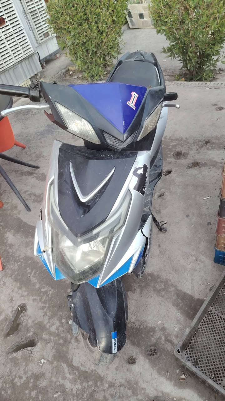 دراجه شحن للبيع سعر 600 وبيه مجال شي قليل رقم ***********
