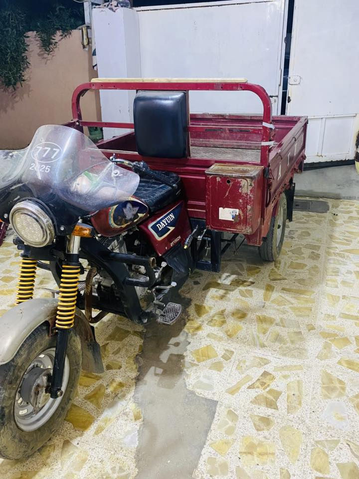 سلام عليكم شباب ستوته دايوان مديل 17 نضافه انضف من الصوره  ***********
