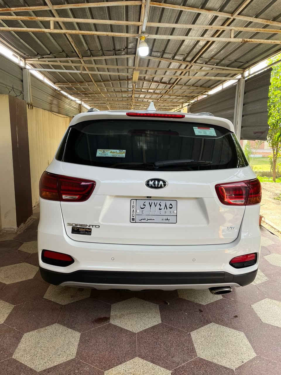 سورنتو خليجي فول 1/1
رقم بغداد بسمي 
موديل 20 
محرك 6v 
ماشيه 71 الف حقيقي 
بيه اربع صابع بارد فقط 
باقي كفاله 
•••
السعر خاص 
0786 037 7136
غير متواج ع فيس
