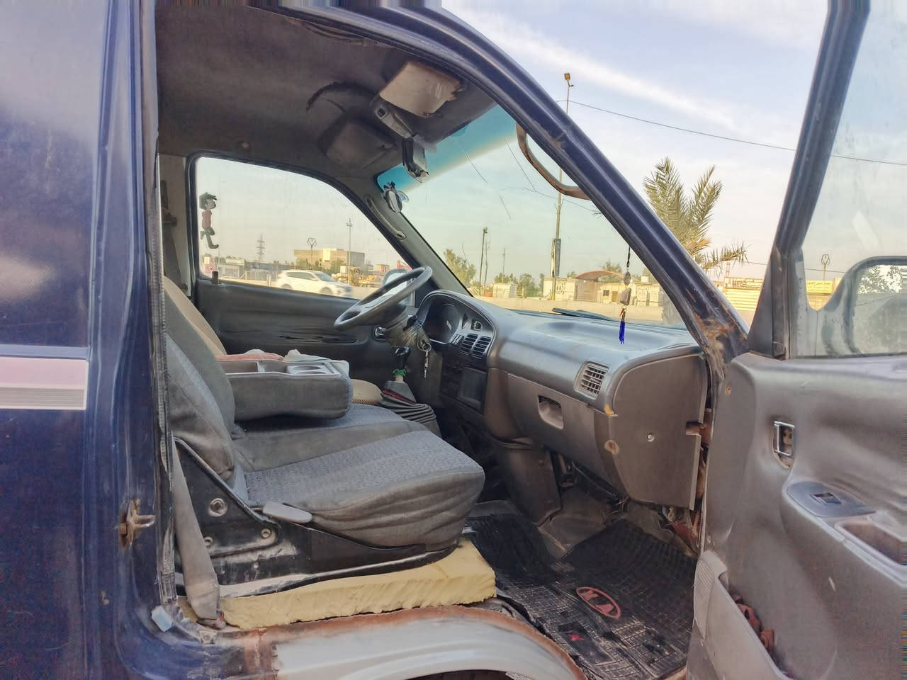كيا بريجو موديل 96 رقم قادسيه السنويه بل 20 مكينه وكير بل شرط كهربأيات شغاله دوشمه وارضيه  شاصي واحد معمر خطه نجف ميسان مكانه بحي ميسان ***********

