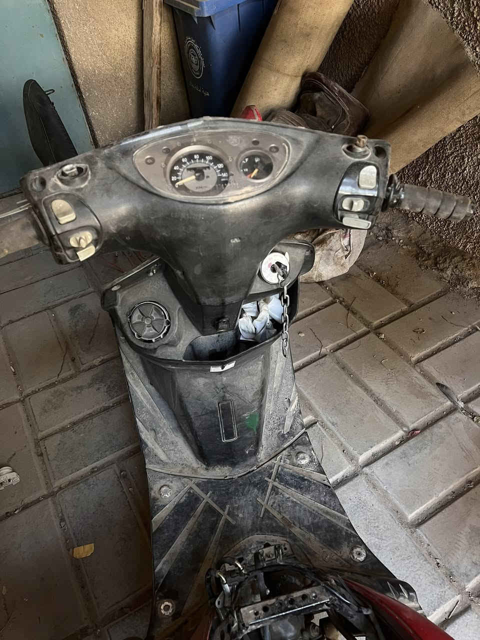 اسلام عليكم ثعلب ١٤٠ للبيع  تواصل  رقم ***********
