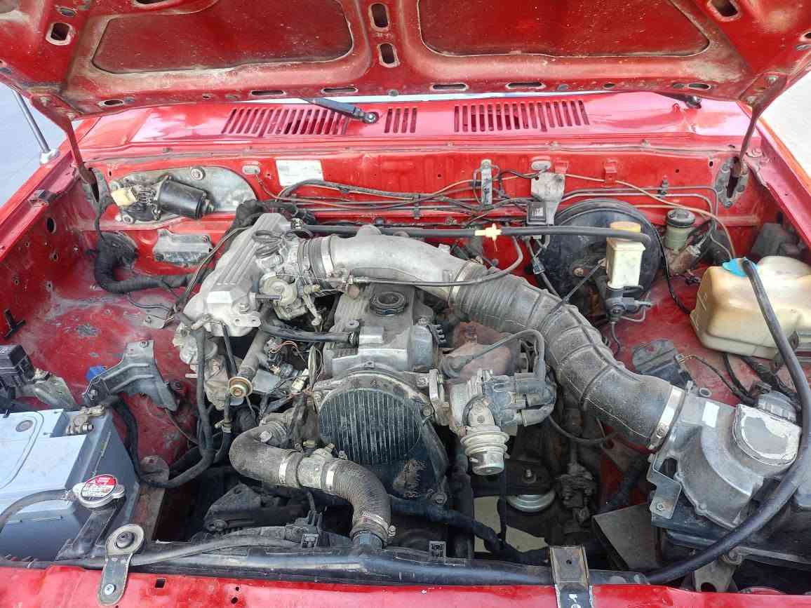 پيكاب تاكو روبع مه رغوب mazda
سن نه وى وه كاله ت پاكانه
موس براوه وه ر گه راو به شه رت 
ده عم ليدراو به شه رت
گێڕوو ماکینە و تەقەو رەقەی بە شەرت 
کارەبای بە شەرت 
٤ تایە و ویلی مەرزیەی لەژێرە لۆک لۆک
چەنچە ی پێوەیە مالی کە سابەتە 
لە سلیمانیم  گۆڕینەوەش ئەکەم بەشتێ بە دڵم بێت السليمانية, العراق


**إذا كنت صاحب هذا الإعلان وتريد حذفه لأي سبب، رجاءا أرسل رسالة إلى الدعم الفني**