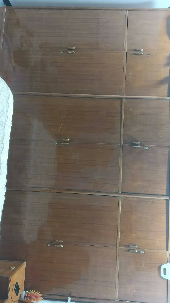غرفة نوم للبيع للاستفسار
***********
