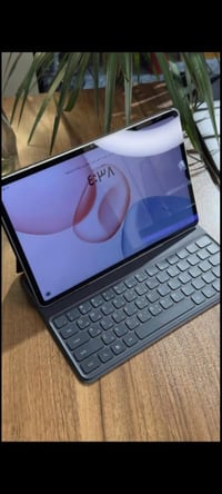 هونر باد 10 • ٢٥٦/٨ • شاشة ١٢.١ ١٢٠هرتز