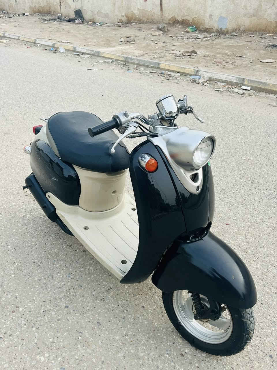 دراجه مصريه للبيع شغاله هندر سلف اشاير لايت عالي ناصي كهربائيات كلها شغاله دراجه شلعه ومعدل فول 
مكان ناصريه حي اريدو السعر 250
***********
