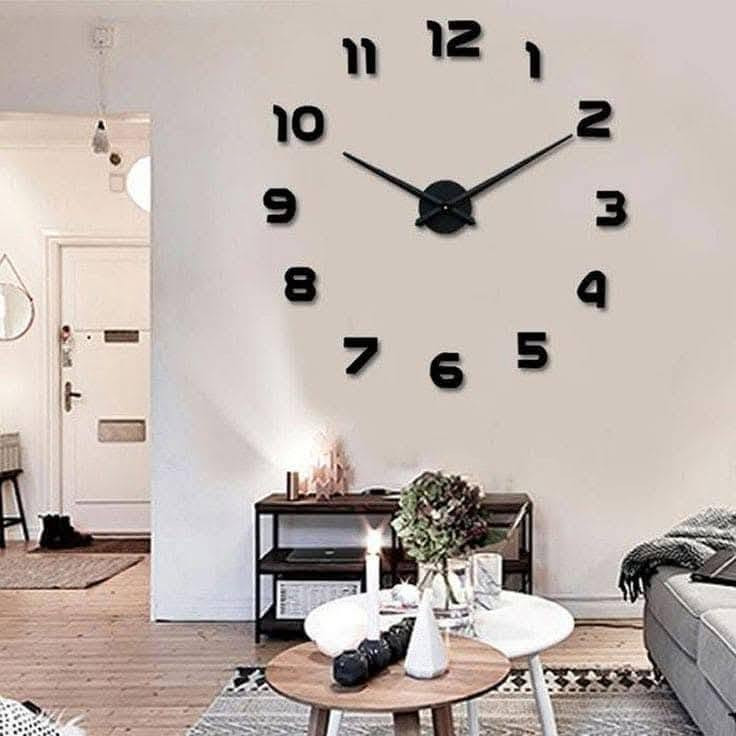 ساعات لاصق بتصميم مميز وعصري وباسعار مناسبه الشراي الاتصال ***********
