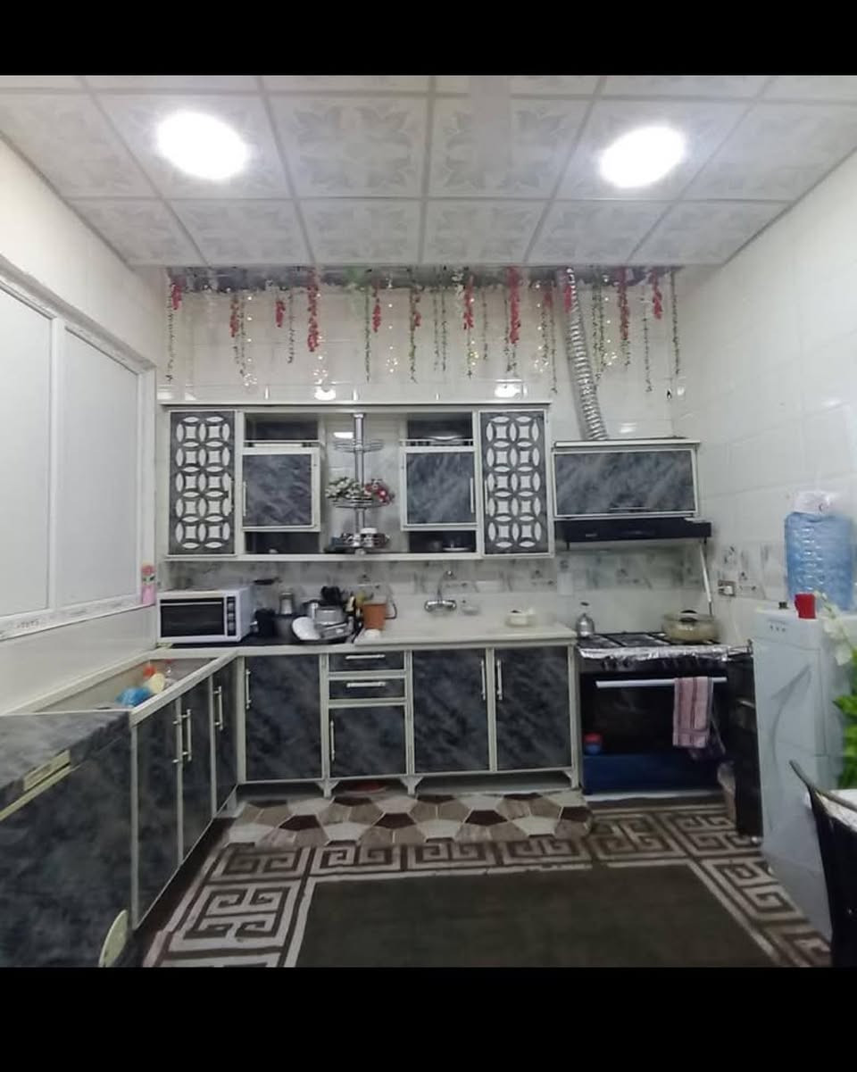 🏠 دار للبيع مساحةً 125 متر موقع 
حي النصر طابو صرف غرفتين نوم وصالة مطبخ حاره بارد
قاط ونص معلومات عن استفسار اتصال رقم الهاتف ***********
مكتب النورس العقارات نتعامل فقط طابو صرف 💱  #الموقع
