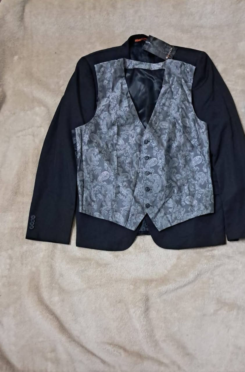 تصفية بضاعة اوروبية
فول كوالتي القطعة 2500
لتواصل على الرقم 
***********
