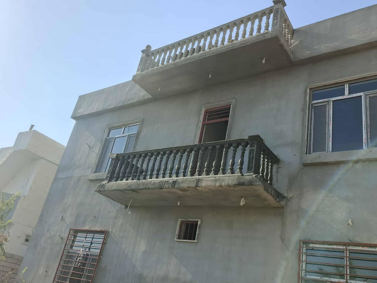 سلام عليكم كادر عمال
نشتقل قوالب سمت حدايق وبلكونات
لبخ تكعيبات مخازن قصاطل وصحيات
تفليش بيوت مخازن قصاطل بيتونه
تنضيف البيت تصفير بيوت
فرش حجر وتراب
ولسعار مناسبه هذه رقمي اليريد يتصل على رقم ***********
