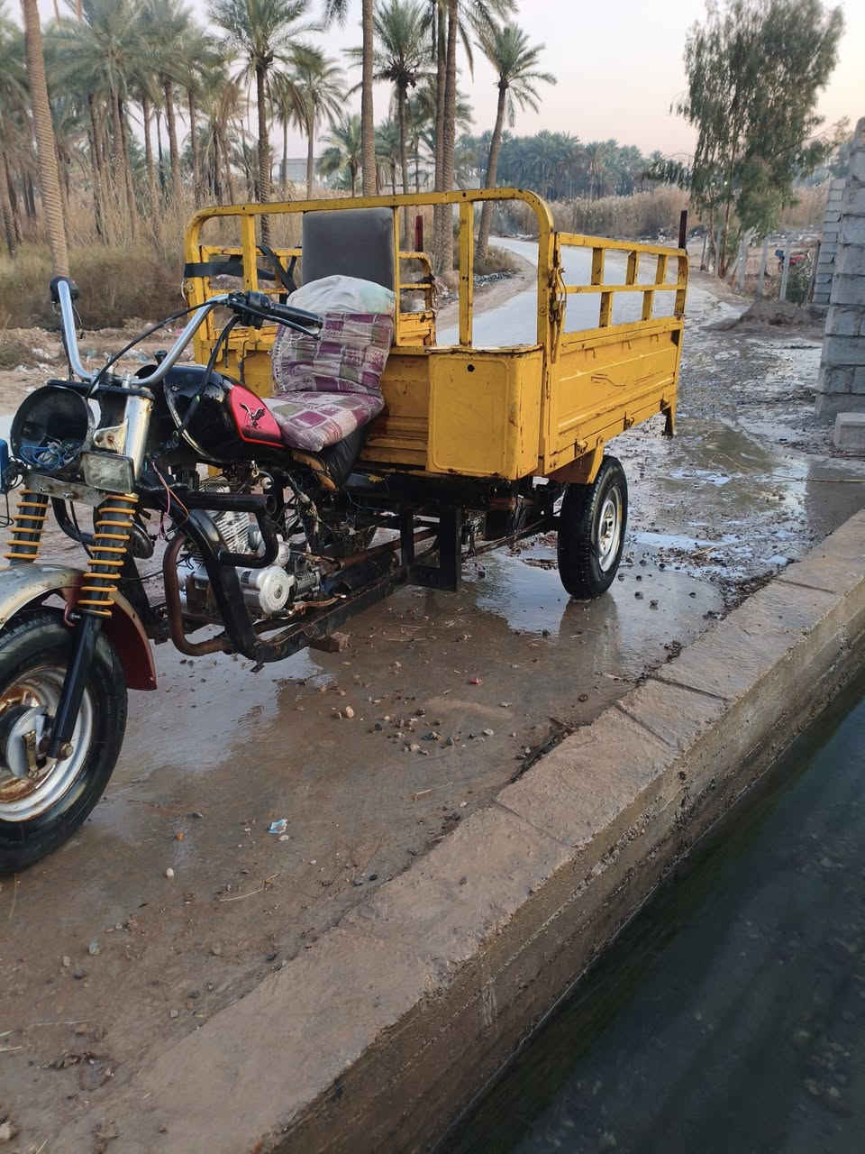 ستوته دايون موديل 14 بس محرك ام طير 23 اوراق كامله
ستوته خير من الله بس يرادله ترتيب اشويه لايت شغال هورن شغال بس السلف مكطوع واير السعر 550 اوبيه مجال للطيبين مكاني ديالى بعقوبة جسر خرانابات رقم تلفوني ***********
