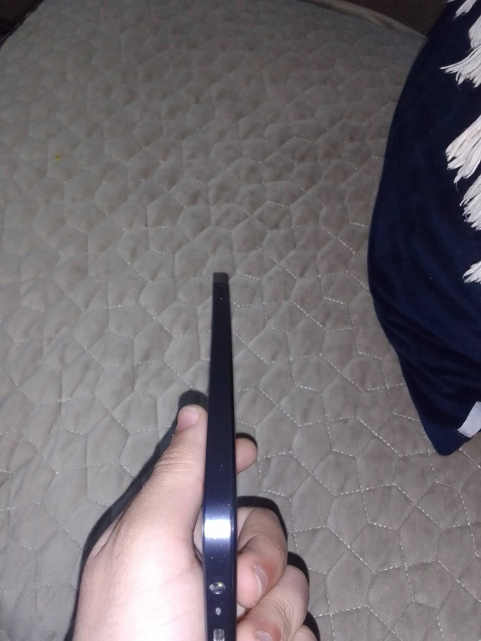 السلام عليكم جهازين للبيع الاول ريلمي 50جهاز اخو الجديد نضيف كلش ويا كارتوت مالته دبل سيمكرت فول سلاسه سعره 125بي مجال والثاني اي03مبدل شاشه وكاله نضيف 70بل100 سعره 60بي مجال بصيط للشراي ***********
