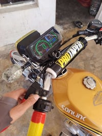 ماطور نضيف اربعه كير خمسه تبديلات يعني خمسه كير بس مابي سلف كامل مايعو...