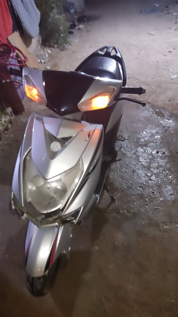 دراجه سكنس مكينه ماكس كهربايات كامله هندر سلف كلشي مناقصه بس جامه مال ماصده ب5 مكاني كربلا رقمي *********** سعر 450وبيه مجال
