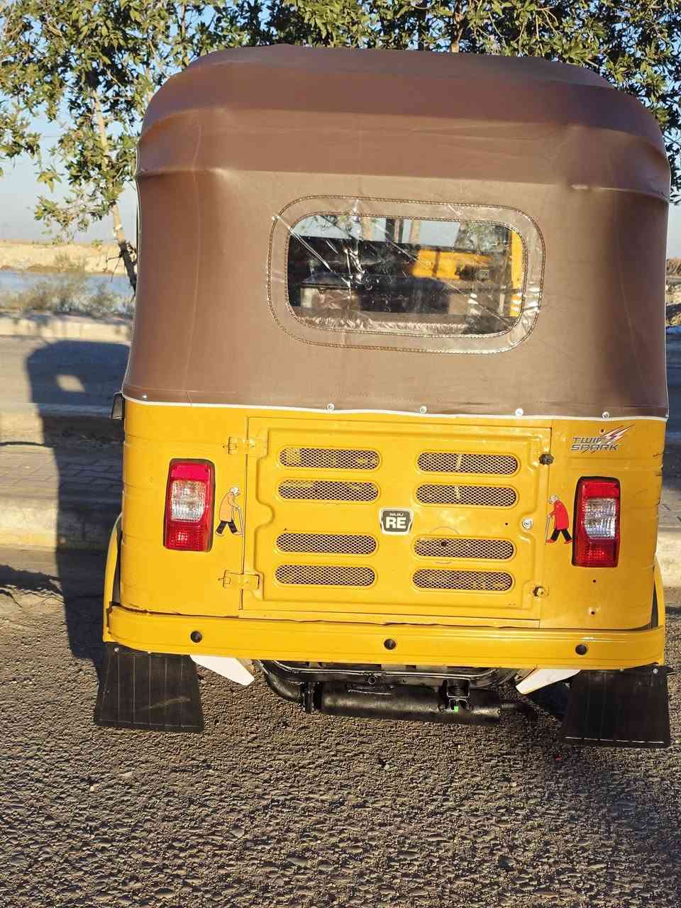 السلام عليكم تكتك البيع مديل 20 وراق وكيل سيد خلدون مكاني لمجر لكبير كشره كفاله سعر 6000 وبيه مجال لطيبين***********
