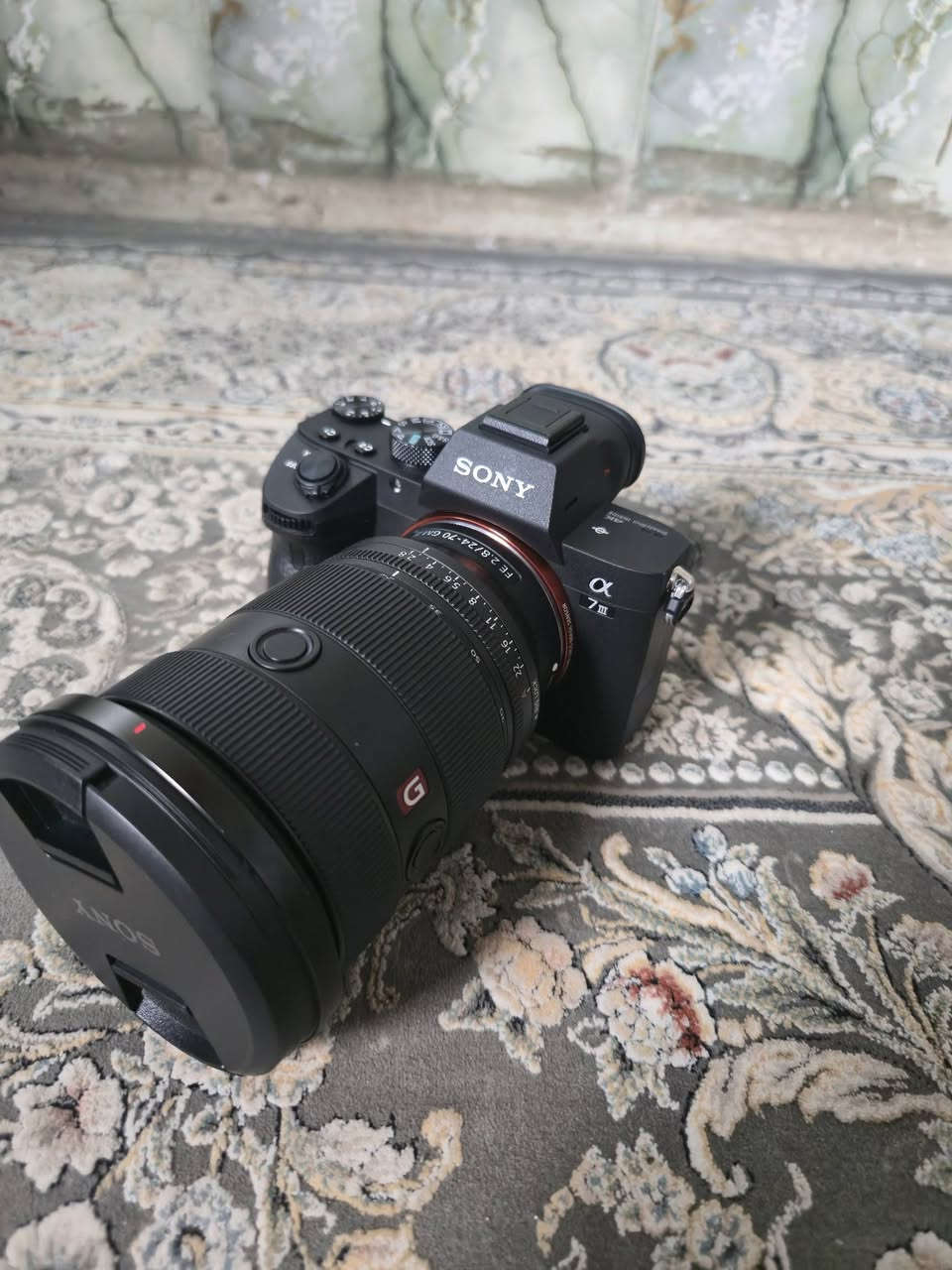 كامرة  سوني مارك ثري جديده الشتر صورة واحدة والعدسة كذالك سوني جي ماستر الجيل الثاني 
 24.70 .2.8 
واتساب ***********
